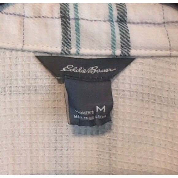 Eddie Bauer Size Medium Thermal Lined Shirt Womens Shacket Button Up Top M Plaid - Picture 2 of 7